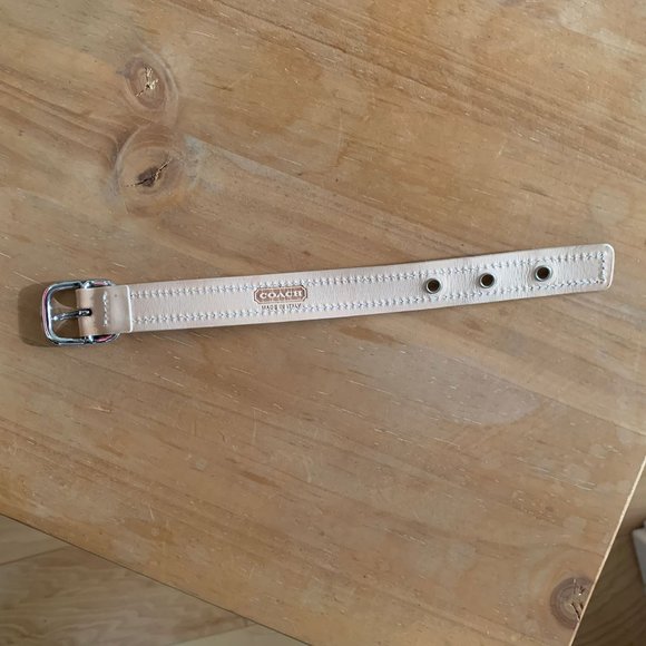 Coach red and tan leather bracelet with silver buckle - Picture 2 of 5